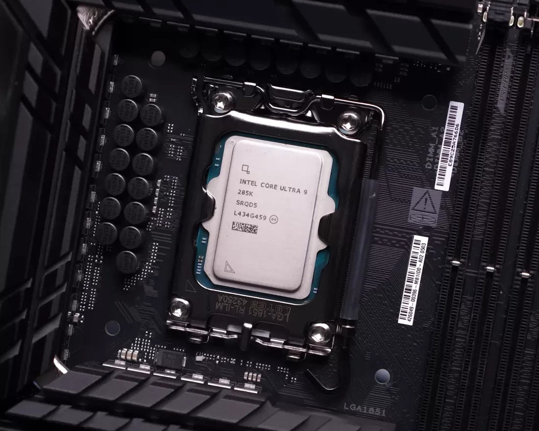 პროცესორი Intel Core Ultra 9 285K LGA 1851, 24-core, 3700 MHz, Turbo: 5700MHz, Arrow Lake-S L2 cache - 40 MB, L3 - 36Mb, Intel Graphics, 3 nm, TDP 125 W (max. 250Tue) | tray