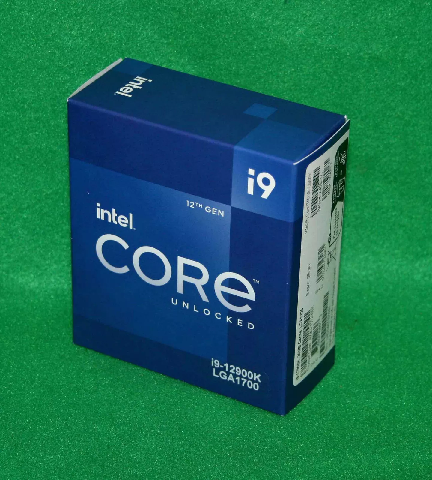 პროცესორი (BOX) Intel Core i9 -12900K | LGA 1700, 16-core, 3200 MHz, Turbo: 5100MHz, Alder Lake, L2 cache - 14 MB, L3 - 30Mb, Intel UHD Graphics 770, 10 nm, TDP 125 W (max. 241Tue)