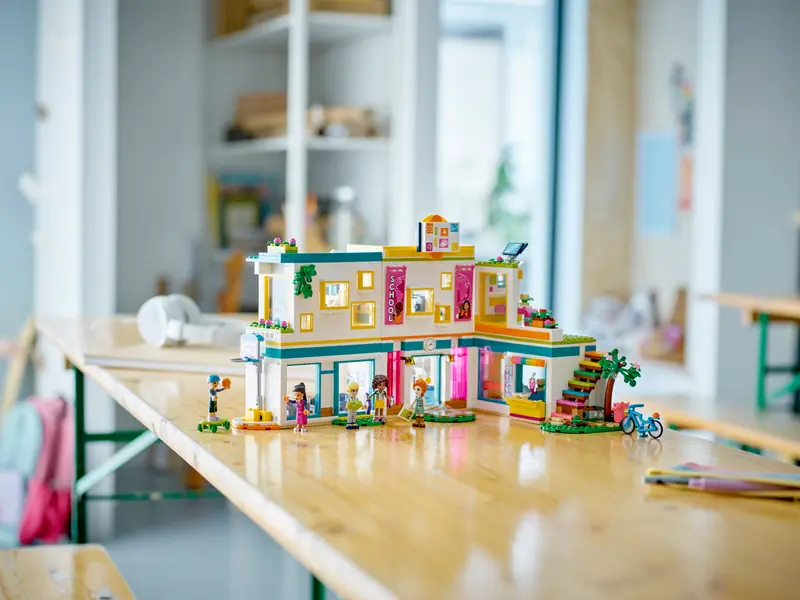 ასაწყობი კონსტრუქცია LEGO Friends Heartlake International School