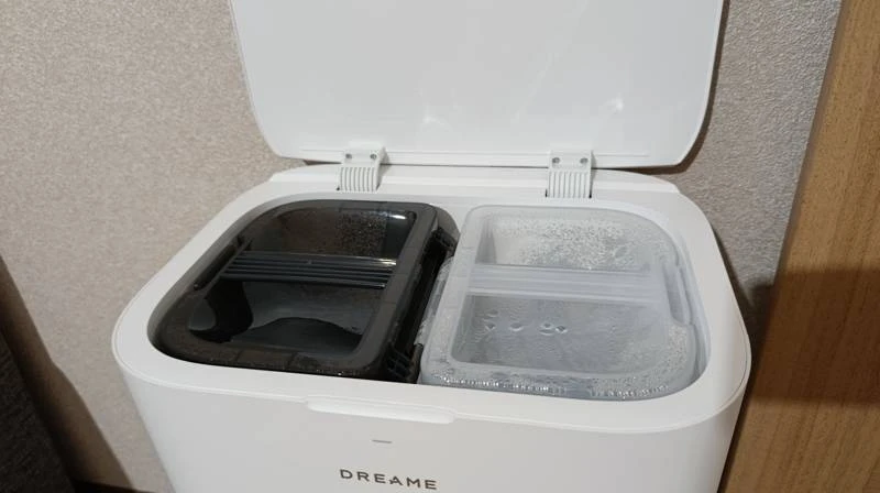 რობოტი მტვერსასრუტი Dreame Robot Vacuum L40 Ultra CE White (RLD52SE) | სველი და მშრალი წმენდა, Vormax სისტემა 13000 Pa შეწოვის სიმძლავრით, 5200 mAh ბატარეა, 300 მლ მტვრის კონტეინერის ტევადობა, DuoScrub იატაკის საწმენდი სისტემა, TriCut ჯაგრისი, RoboSwing ტექნოლოგია ძნელად მისადგომი ადგილების გასაწმენდად, ხალიჩის წმენდის სტრატეგიის ინდივიდუალური რეგულირება, ტილოს აწევის სიმაღლე 10.5 მმ, ინტელექტუალური Pathfinder ტექნოლოგია, დაბრკოლებების თავიდან აცილების სისტემა.