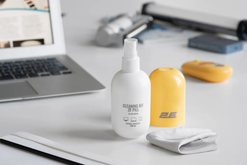 საწმენდი სითხე Cleaning kit 2E PILL for office equipment (liquid 140ml, whipe 20cm), white-yellow (2E-SK140YW)